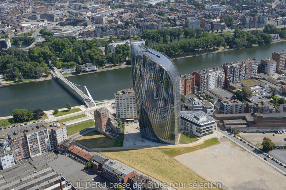 Liège - passerelle sur la Meuse